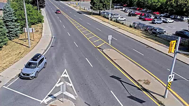 Traffic camera image at 2025-08-24 14:50:37
