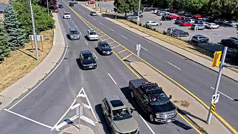 Traffic camera image at 2025-08-24 15:10:42