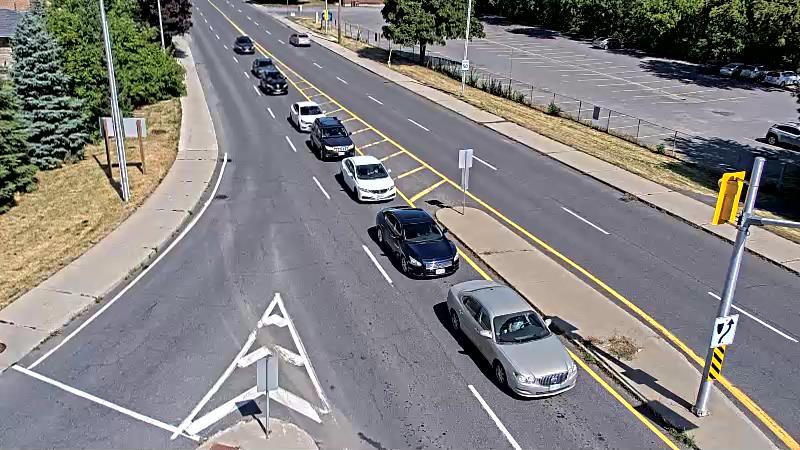 Traffic camera image at 2025-08-24 15:45:49