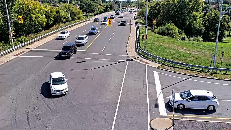 Traffic camera image at 2025-09-14 18:01:05