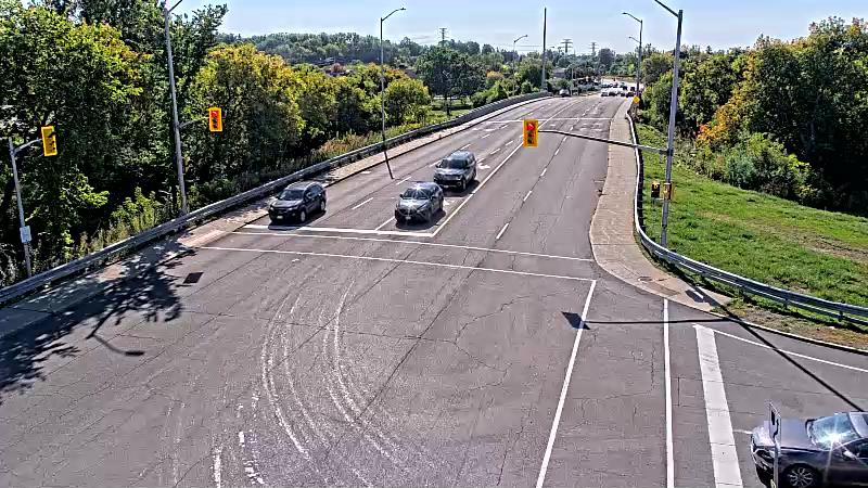 Traffic camera image at 2025-09-16 14:45:47