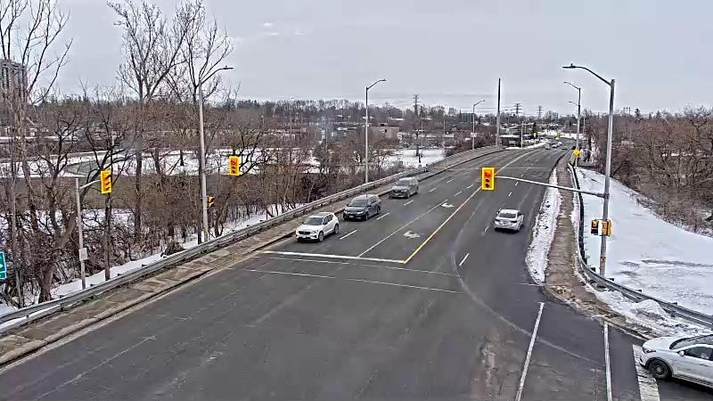 Traffic camera image at 2025-03-09 14:10:41