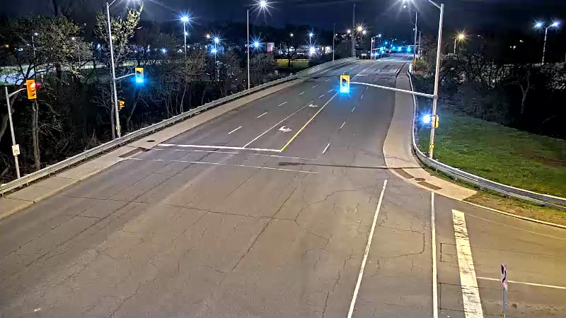 Traffic camera image at 2025-05-09 06:45:33