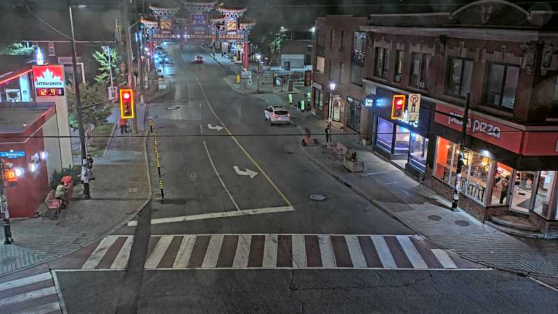 Traffic camera image at 2025-08-04 01:40:43