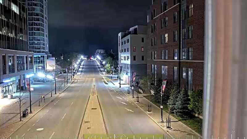 Traffic camera image at 2025-05-09 07:36:12