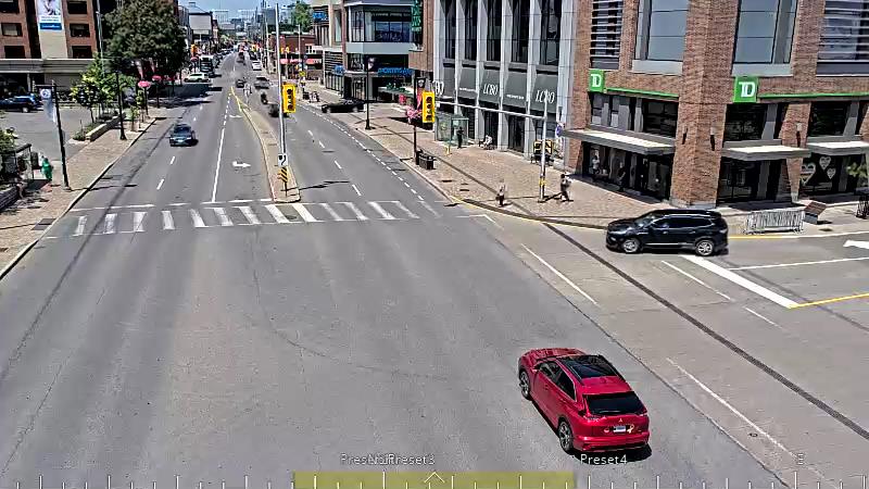 Traffic camera image at 2025-06-30 17:50:47