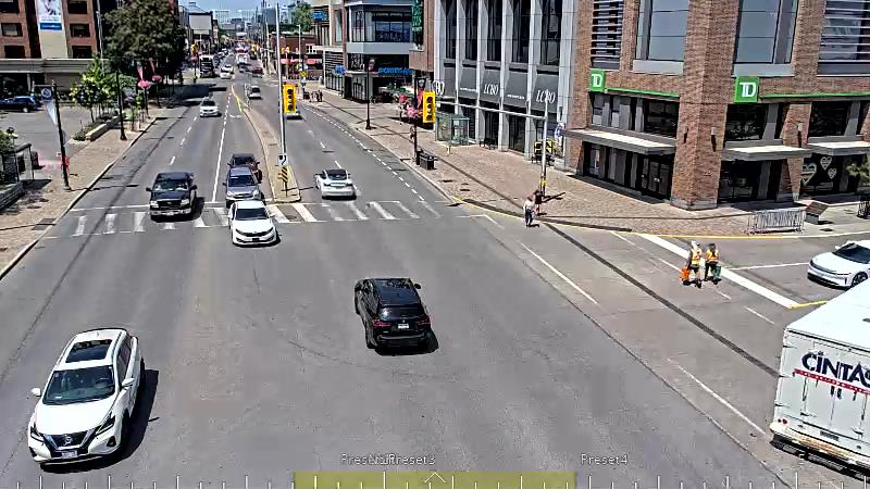 Traffic camera image at 2025-06-30 17:55:46