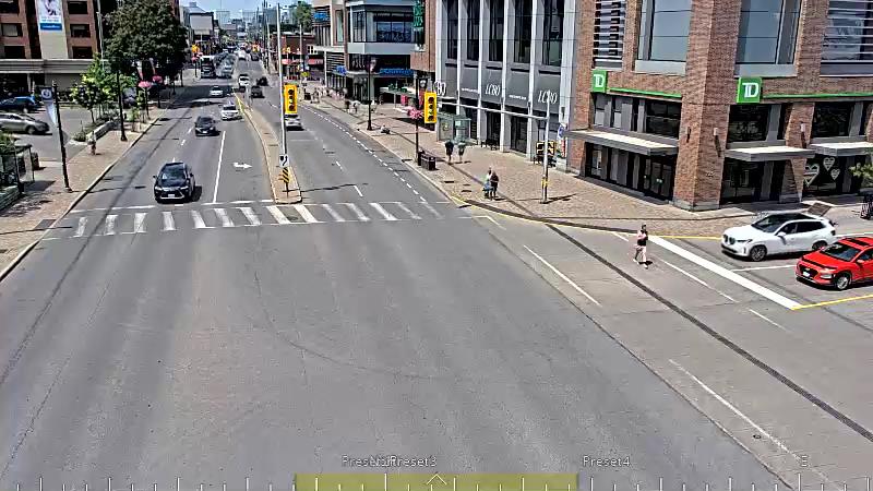 Traffic camera image at 2025-06-30 18:15:46