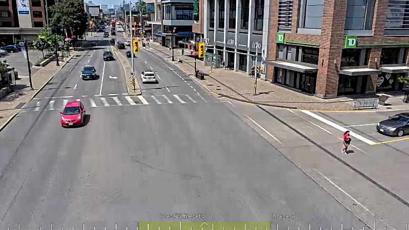 Traffic camera image at 2025-06-30 18:30:47