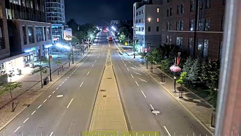 Traffic camera image at 2025-07-03 04:25:49