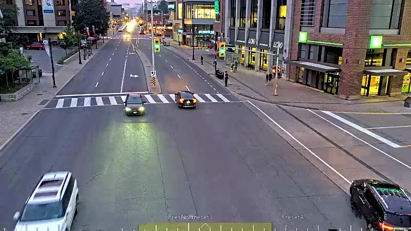 Traffic camera image at 2025-07-31 00:45:47