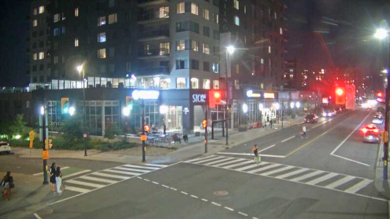 Traffic camera image at 2025-08-04 01:20:40