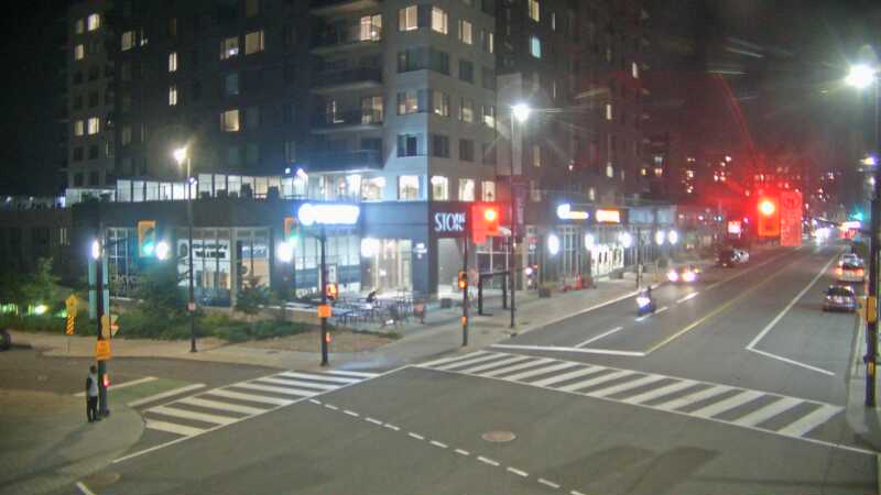 Traffic camera image at 2025-08-04 02:20:43