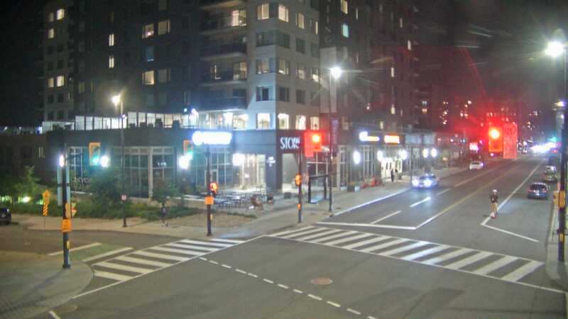 Traffic camera image at 2025-08-04 02:40:42