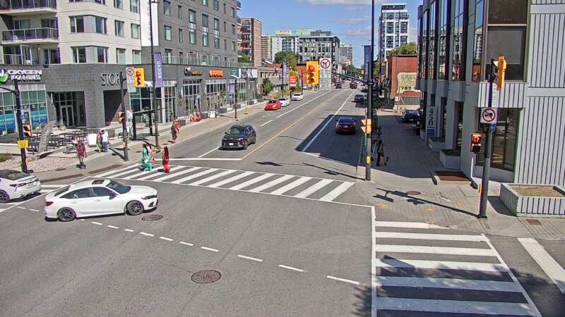 Traffic camera image at 2025-09-14 17:40:41