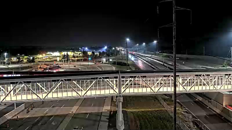 Traffic camera image at 2025-08-04 02:25:45