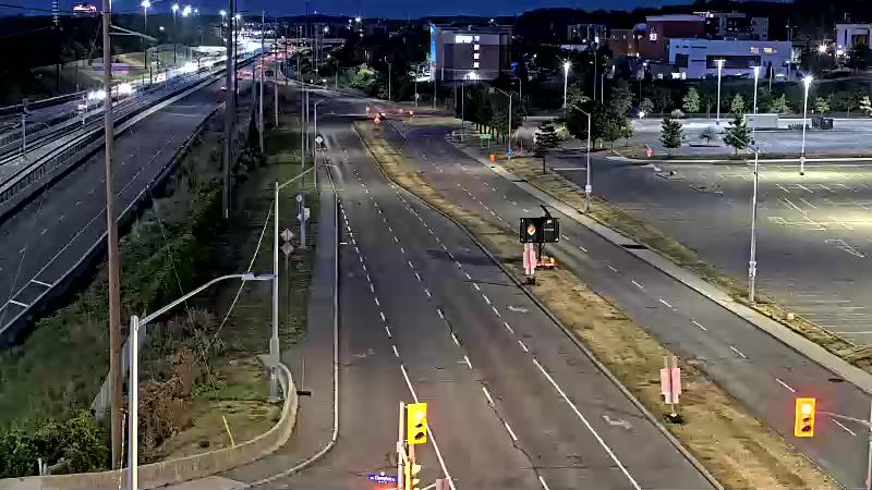 Traffic camera image at 2025-08-25 00:25:46