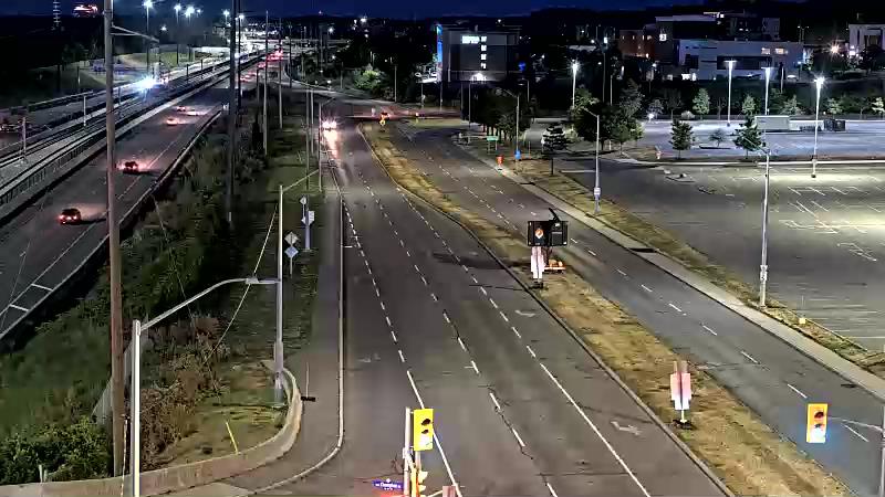 Traffic camera image at 2025-08-25 00:30:44