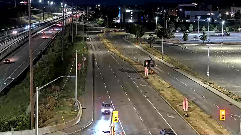 Traffic camera image at 2025-08-25 00:35:42