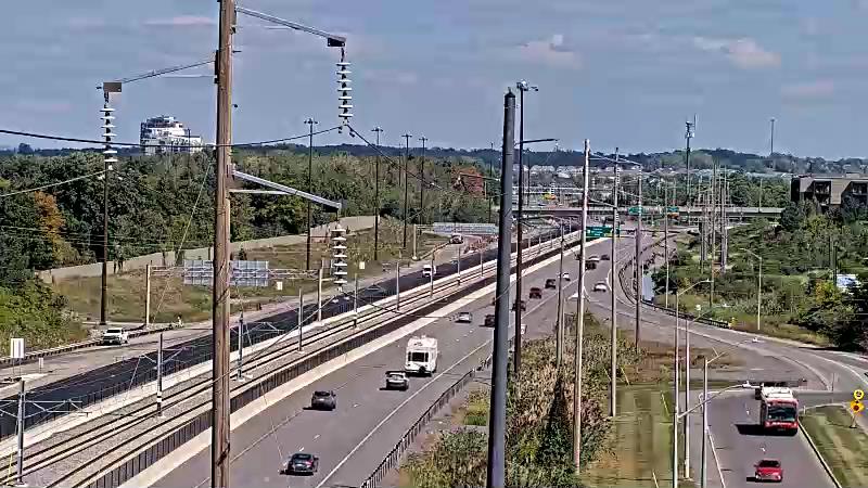 Traffic camera image at 2025-09-14 17:25:43