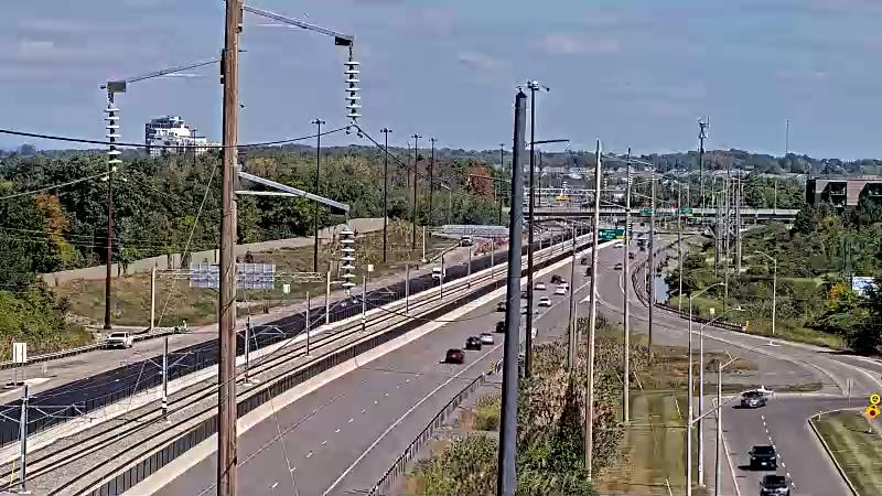 Traffic camera image at 2025-09-14 17:35:44