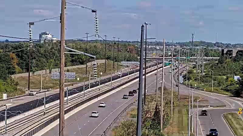 Traffic camera image at 2025-09-14 17:40:42
