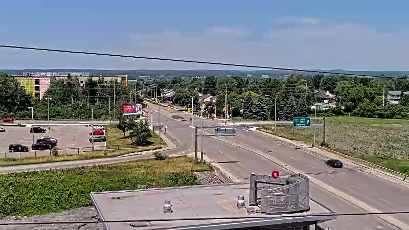 Traffic camera image at 2025-06-30 17:20:57