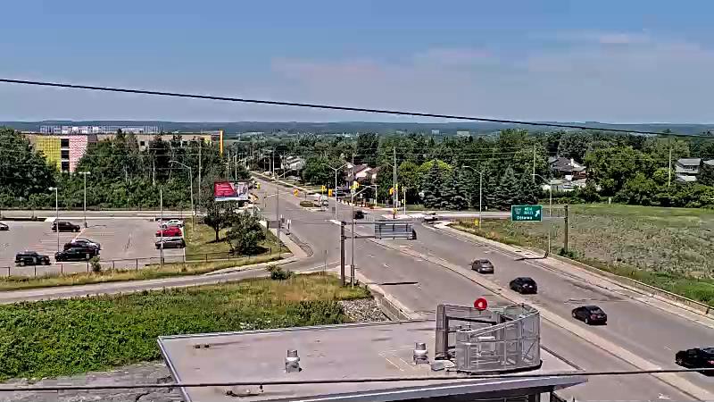 Traffic camera image at 2025-06-30 17:26:01