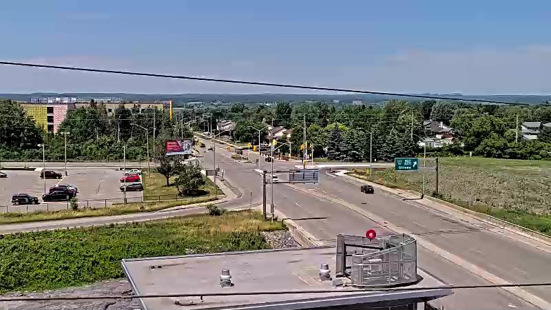 Traffic camera image at 2025-06-30 17:50:47