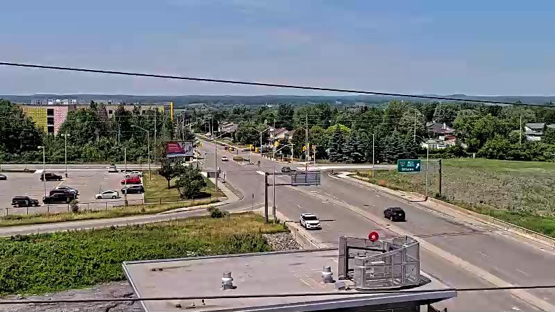 Traffic camera image at 2025-06-30 18:15:47
