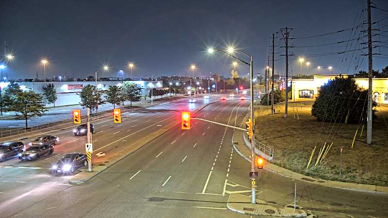 Traffic camera image at 2025-08-04 01:55:44