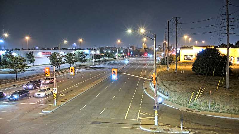 Traffic camera image at 2025-08-04 02:05:40