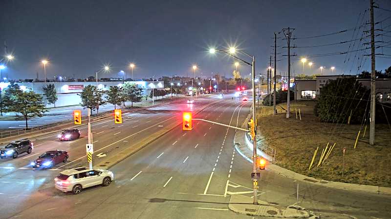 Traffic camera image at 2025-08-04 02:10:42