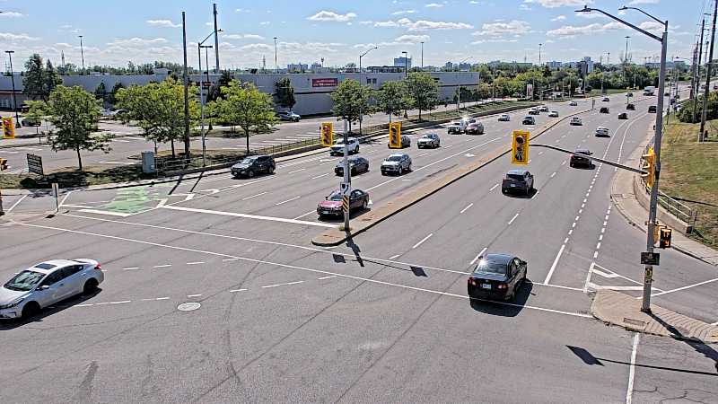 Traffic camera image at 2025-09-14 18:05:51