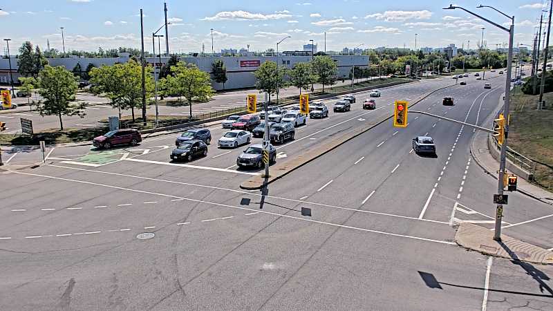 Traffic camera image at 2025-09-14 18:35:46