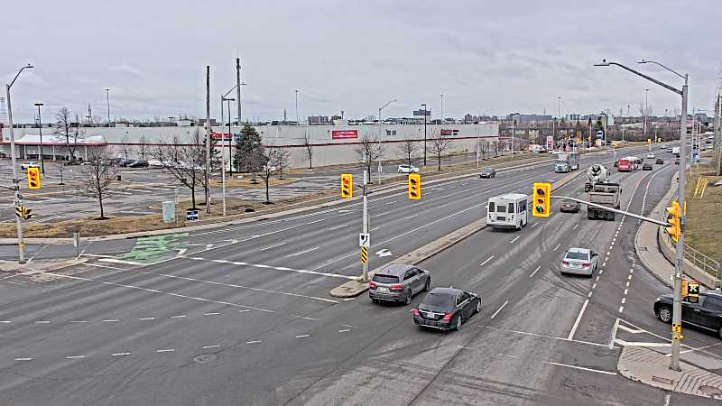 Traffic camera image at 2025-03-25 13:25:35
