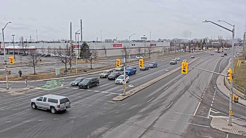 Traffic camera image at 2025-03-25 13:45:39