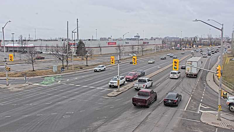 Traffic camera image at 2025-03-25 13:50:35