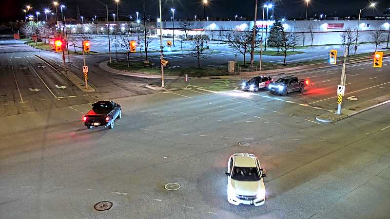 Traffic camera image at 2025-05-09 05:50:39