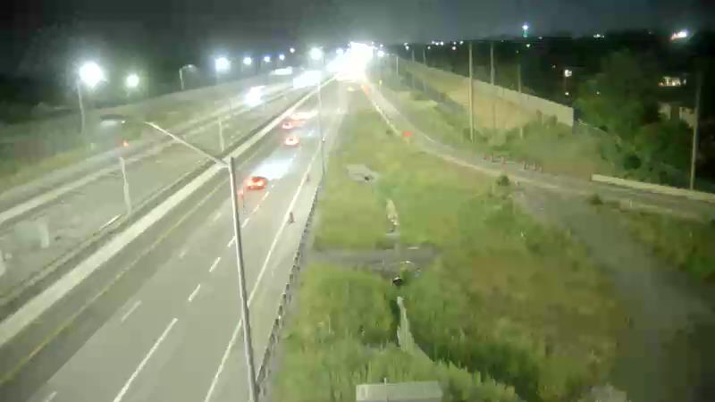 Traffic camera image at 2025-08-04 02:15:43