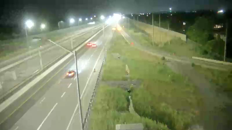 Traffic camera image at 2025-08-04 02:30:41