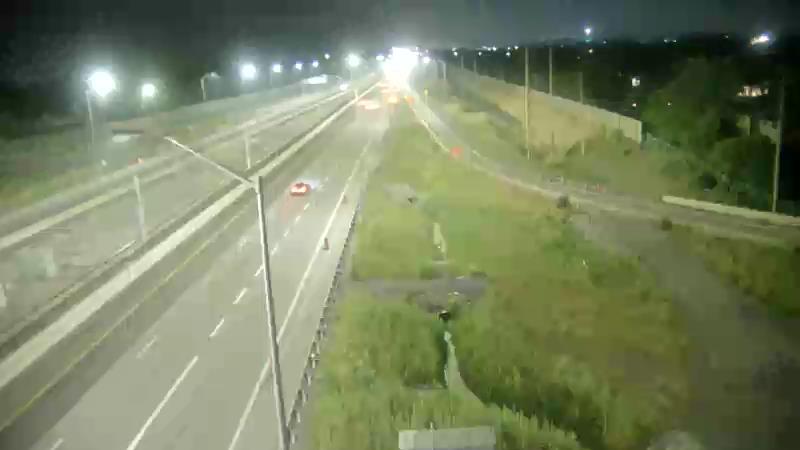 Traffic camera image at 2025-08-04 02:40:43