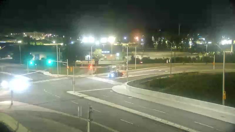 Traffic camera image at 2025-09-07 02:15:43