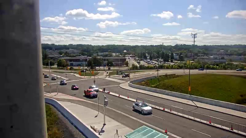 Traffic camera image at 2025-09-14 17:15:52