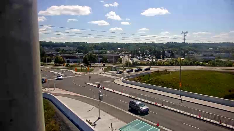 Traffic camera image at 2025-09-14 17:40:42