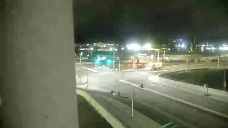 Traffic camera image at 2025-05-09 07:36:12