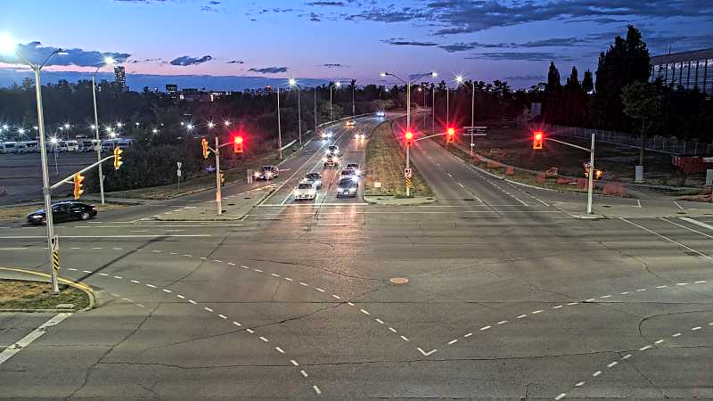 Traffic camera image at 2025-08-25 00:25:46