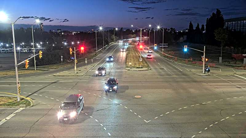 Traffic camera image at 2025-08-25 00:35:43
