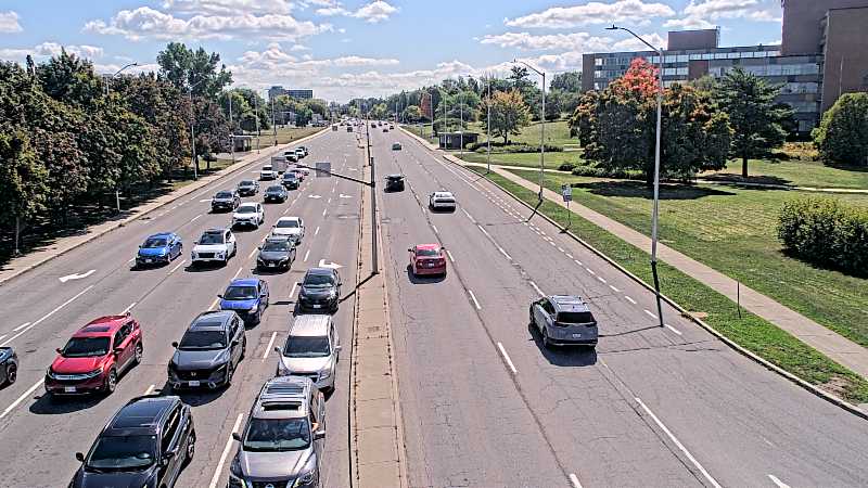 Traffic camera image at 2025-09-14 17:35:45