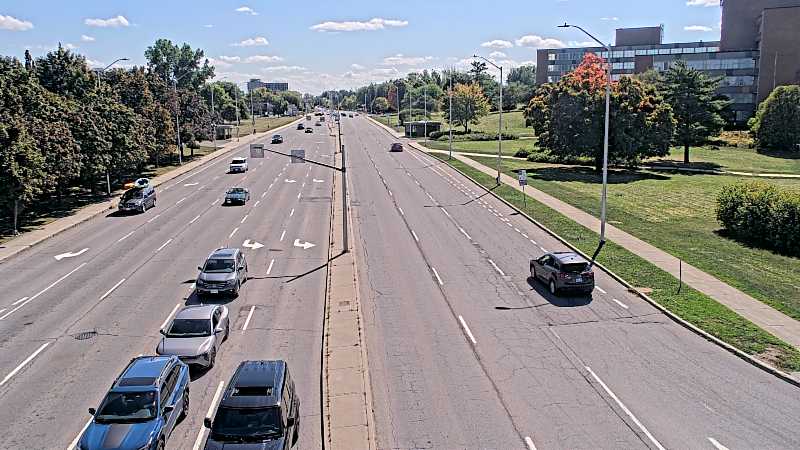 Traffic camera image at 2025-09-14 18:01:07